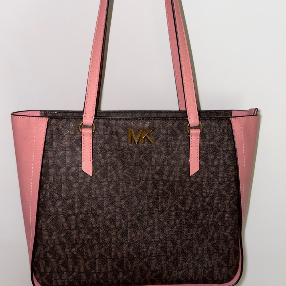 ✨ Michael Kors Elegant Brown and Pink Tote